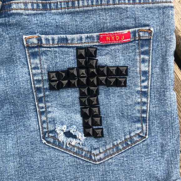 NYDJ Distressed Denim Shorts - Picture 6 of 6